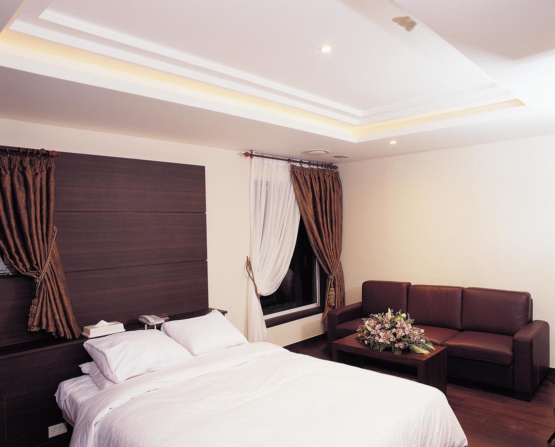 Joa Hotel Cshongdzsu Kültér fotó